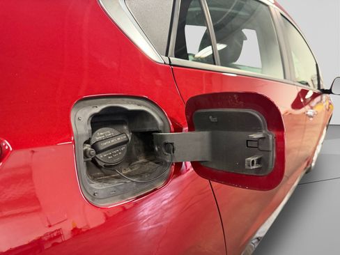 Used 2018 Chevrolet Volt Premier w/ Driver Confidence Package FWD image 44