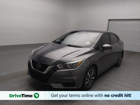 Used 2020 Nissan Versa SV image 1
