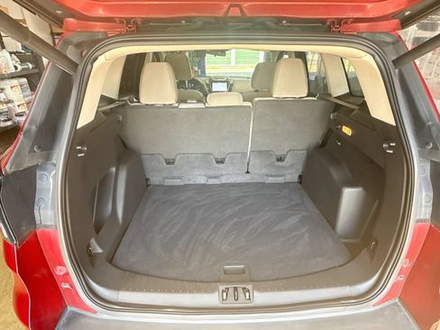 Used 2017 Ford Escape SE w/ Equipment Group 201A AWD/4WD image 27