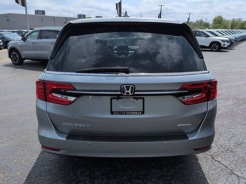 Used 2023 Honda Odyssey Touring image 6