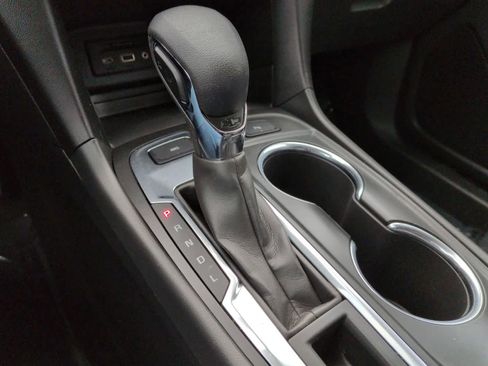 Used 2022 Chevrolet Equinox LT image 35