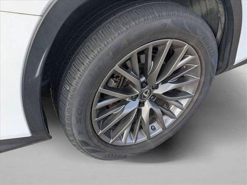 Used 2020 Lexus RX 350 F Sport w/ Accessory Package AWD/4WD image 18