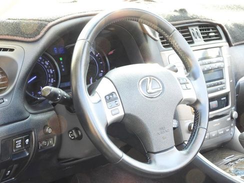 Used 2012 Lexus IS 250C image 28