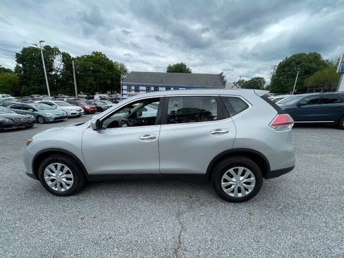 Used 2014 Nissan Rogue S AWD/4WD image 9