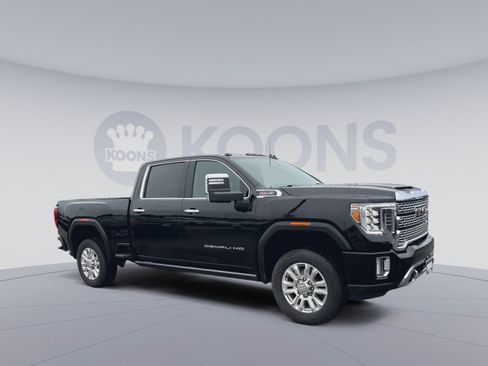Used 2022 GMC Sierra 2500 Denali w/ Denali Ultimate Package AWD/4WD image 2