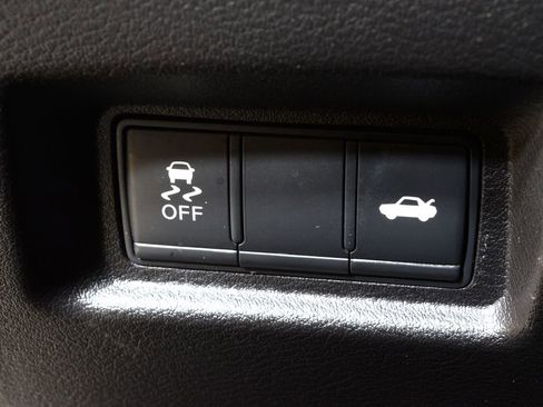 Used 2022 INFINITI Q50 Luxe w/ Cargo Package AWD/4WD image 17