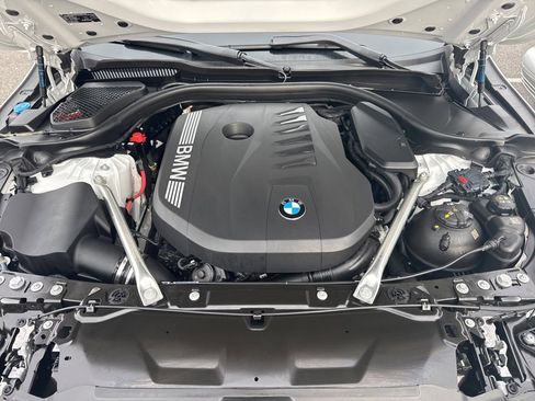 Used 2025 BMW 540i xDrive image 39