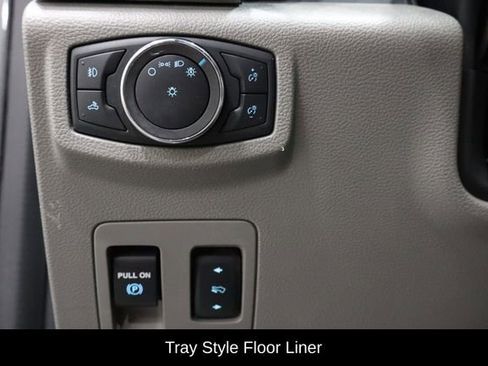 Used 2020 Ford F150 Lariat w/ Equipment Group 501A Mid image 18