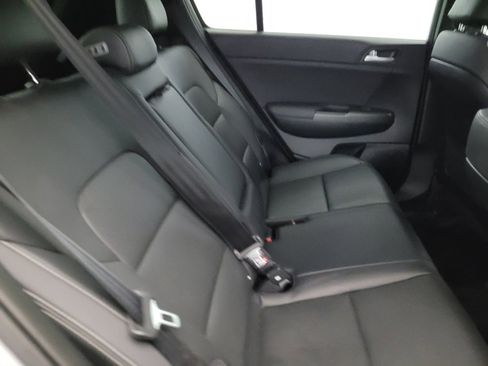 Used 2020 Kia Sportage S w/ S Sunroof Package image 19