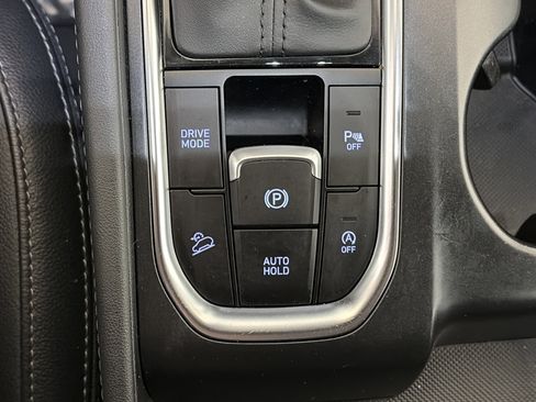 Used 2020 Hyundai Santa Fe SEL image 27