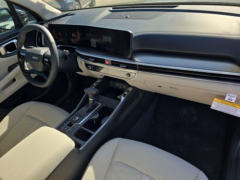 New 2026 Kia Sorento S FWD image 11