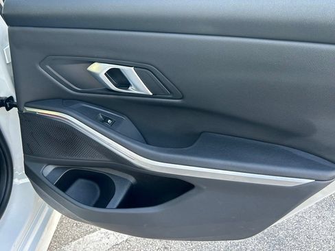 Used 2025 BMW 330i Sedan RWD image 33