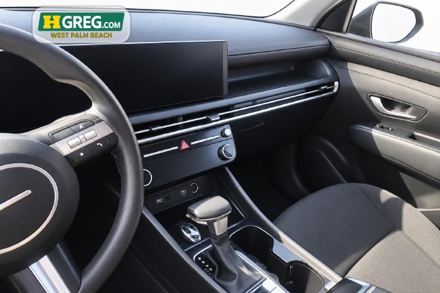 Used 2026 Hyundai Tucson SEL FWD image 12