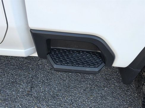 Used 2023 Chevrolet Silverado 2500 Custom w/ Custom Value Package image 24