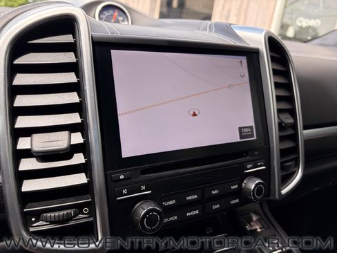 Used 2017 Porsche Cayenne GTS AWD/4WD image 20