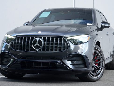 Used 2025 Mercedes-Benz GLC 63 AMG S w/ Driver Assistance Package image 3