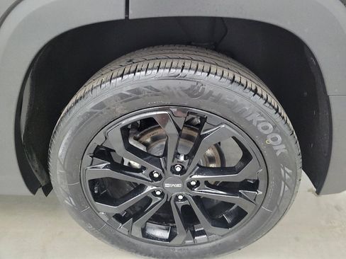 Used 2019 GMC Terrain SLE w/ Driver Convenience Package FWD image 31