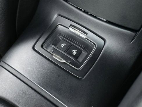 Used 2005 BMW Z4 2.5i image 9