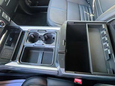 New 2026 Ford F250 Platinum image 19