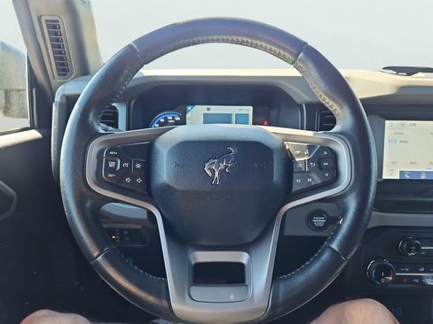 Used 2022 Ford Bronco Big Bend w/ Sasquatch Package AWD/4WD image 30