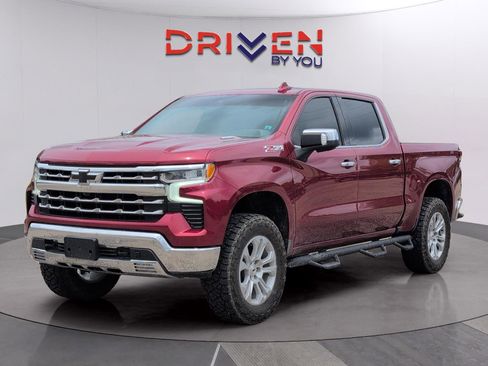 Used 2023 Chevrolet Silverado 1500 LTZ AWD/4WD image 1