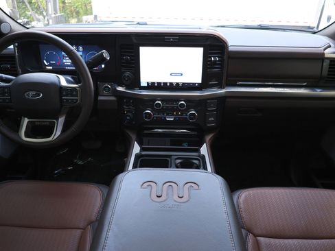 Used 2026 Ford F250 King Ranch w/ Chrome Package AWD/4WD image 9