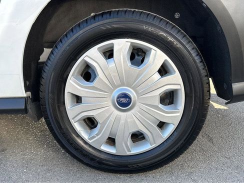 Used 2022 Ford Transit Connect XL image 13