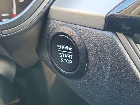 Used 2023 Ford Escape Active image 18