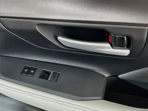 New 2026 Toyota Grand Highlander FWD image 29