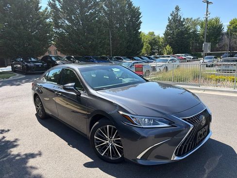 Certified 2025 Lexus ES 350 w/ Premium Package FWD image 2