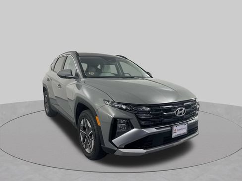 Used 2026 Hyundai Tucson SEL Plus AWD/4WD image 3