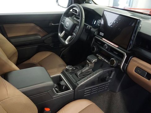 New 2026 Toyota 4Runner Limited AWD/4WD image 29