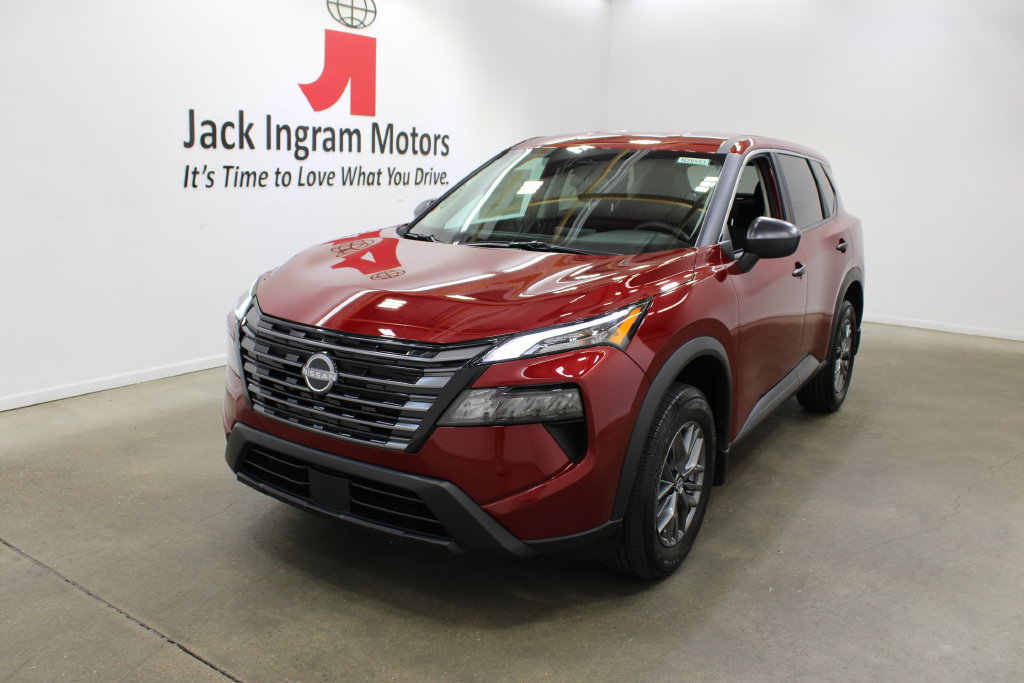 New 2027 Nissan Rogue S FWD image 2