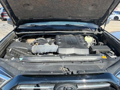 Used 2022 Toyota 4Runner Trail Special Edition image 32