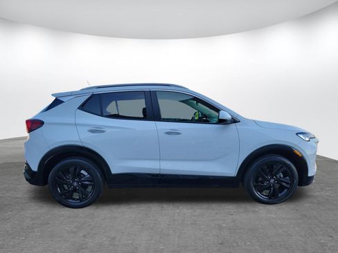 Used 2024 Buick Encore GX Sport Touring w/ Comfort Package FWD image 4