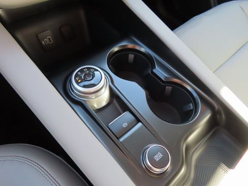 New 2026 Ford Explorer Active image 12