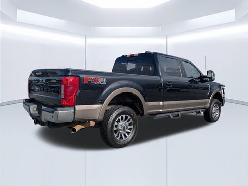 Used 2022 Ford F250 Lariat w/ Lariat Value Package image 3
