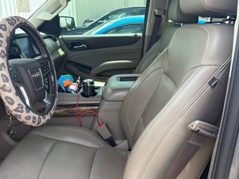 Used 2018 GMC Yukon SLT w/ Premium Edition RWD image 13