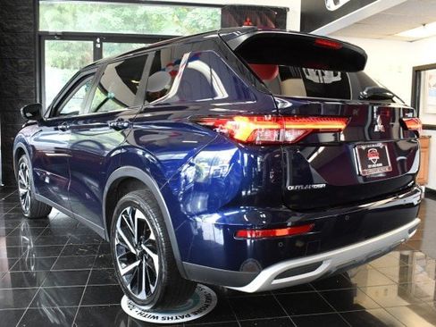 Used 2023 Mitsubishi Outlander SE AWD/4WD image 13