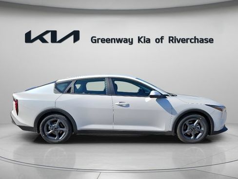 Used 2025 Kia K4 FWD image 7