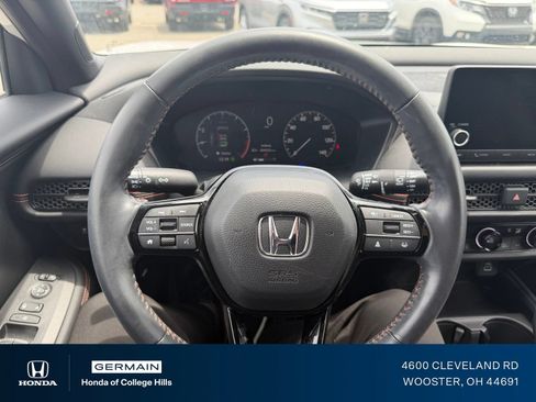Used 2024 Honda HR-V Sport image 17