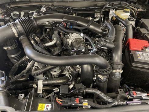 New 2025 Ford Bronco Raptor image 39