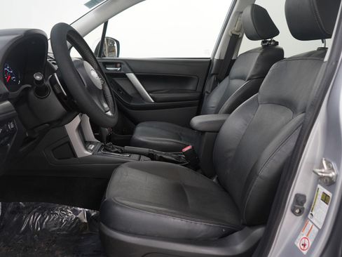 Used 2016 Subaru Forester 2.0XT Touring w/ Eyesight & Navigation System image 23