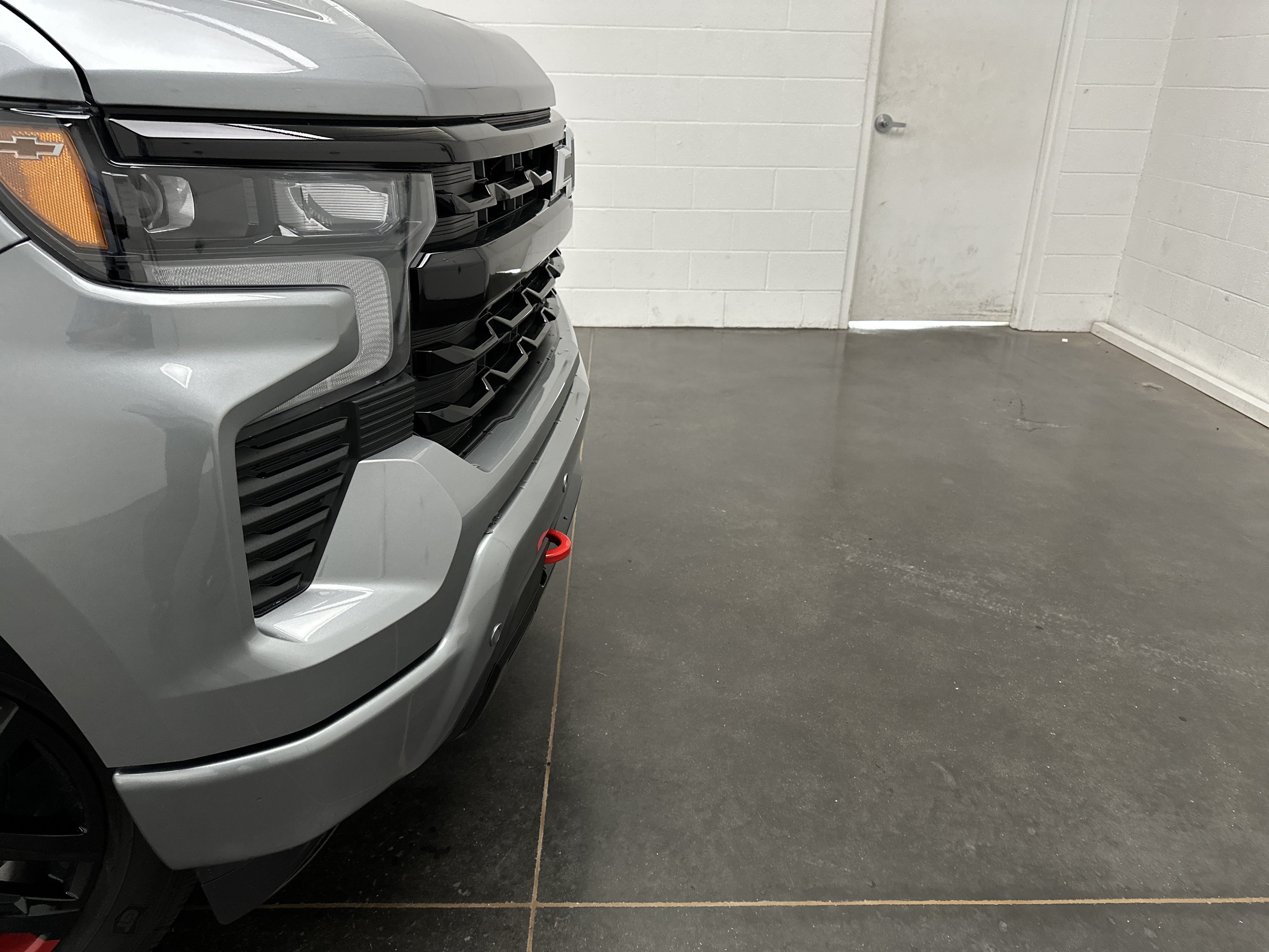 New 2026 Chevrolet Silverado 1500 RST w/ Redline Edition AWD/4WD image 2