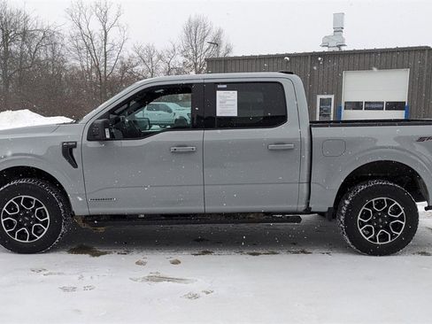 Used 2023 Ford F150 XLT w/ Equipment Group 302A High image 6