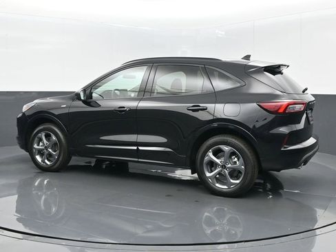 Used 2024 Ford Escape ST-Line image 13