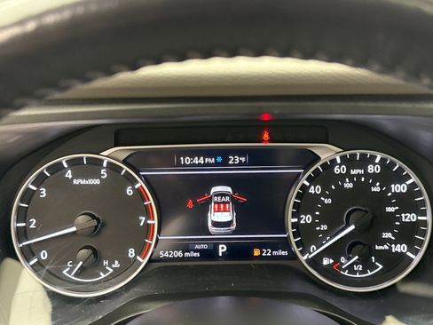 Used 2023 Nissan Rogue SV w/ SV Premium B Package image 13