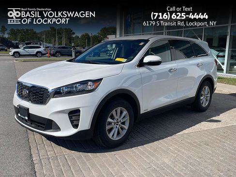 Used 2020 Kia Sorento LX AWD/4WD image 1