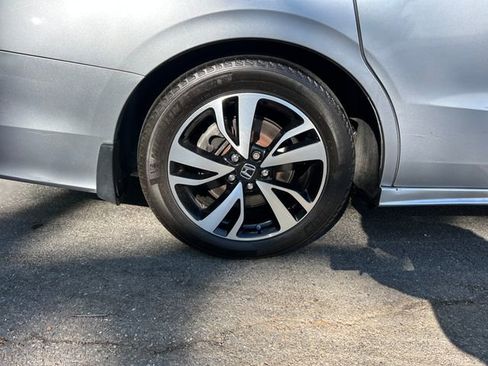 Used 2018 Honda Odyssey Elite image 31