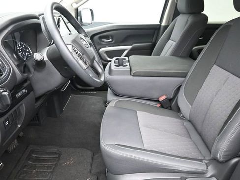 Used 2024 Nissan Titan SV w/ Accessory Utility Package image 17